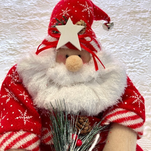 Santa Claus - Picture 1 of 13